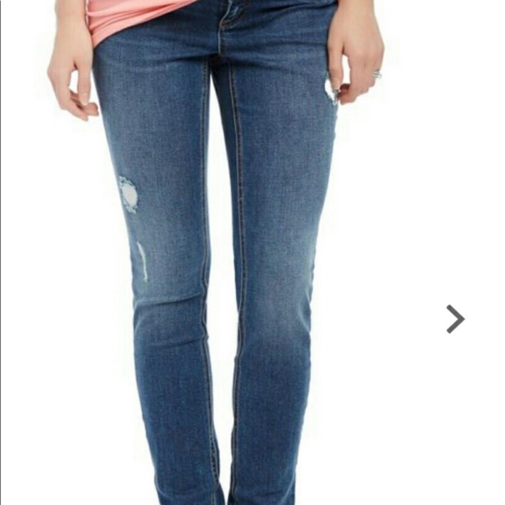 Maternity Jeans - Picture 3 of 7